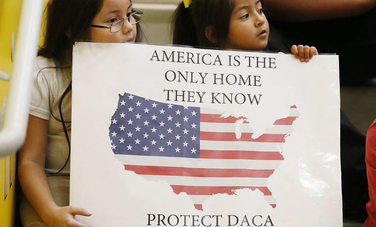 Renewal of DACA project: "Dreamers" can get their rights back