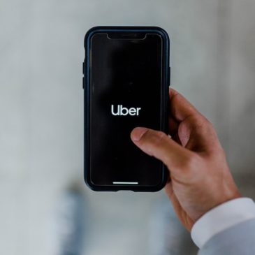Uber offering free trips for Ukrainians