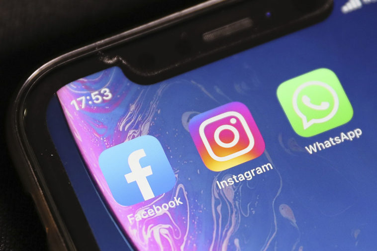 US authorities demanded Facebook to sell WhatsApp and Instagram