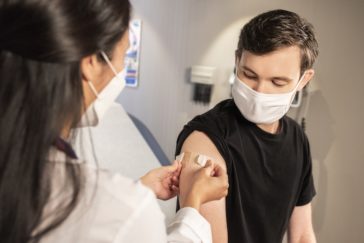 world opens up for vaccinated Americans